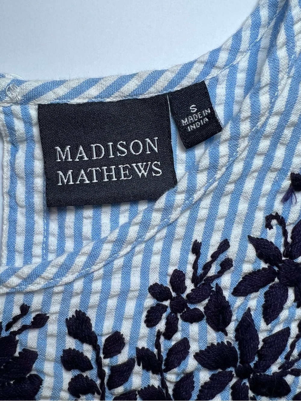 Madison Mathews Catherine Mini Dress Blue Seersucker with Navy Embroidery size S - Picture 4 of 8